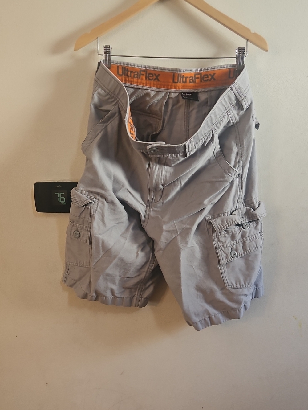 urban pipeline Gray Cargo Shorts Size 36